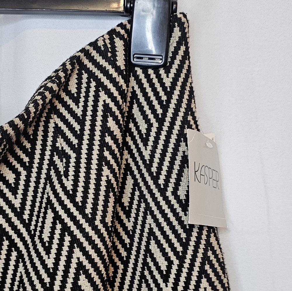 Kasper Black and White Patterned Midi Skirt - Picture 3 of 5